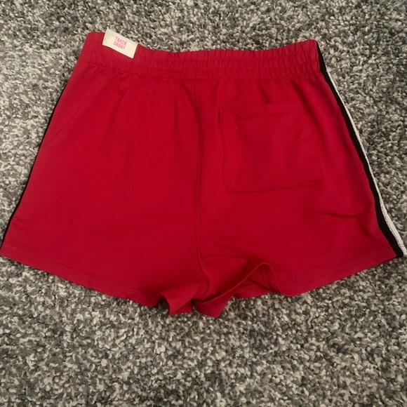 Red Victoria Secret PINK shorts - Picture 4 of 4